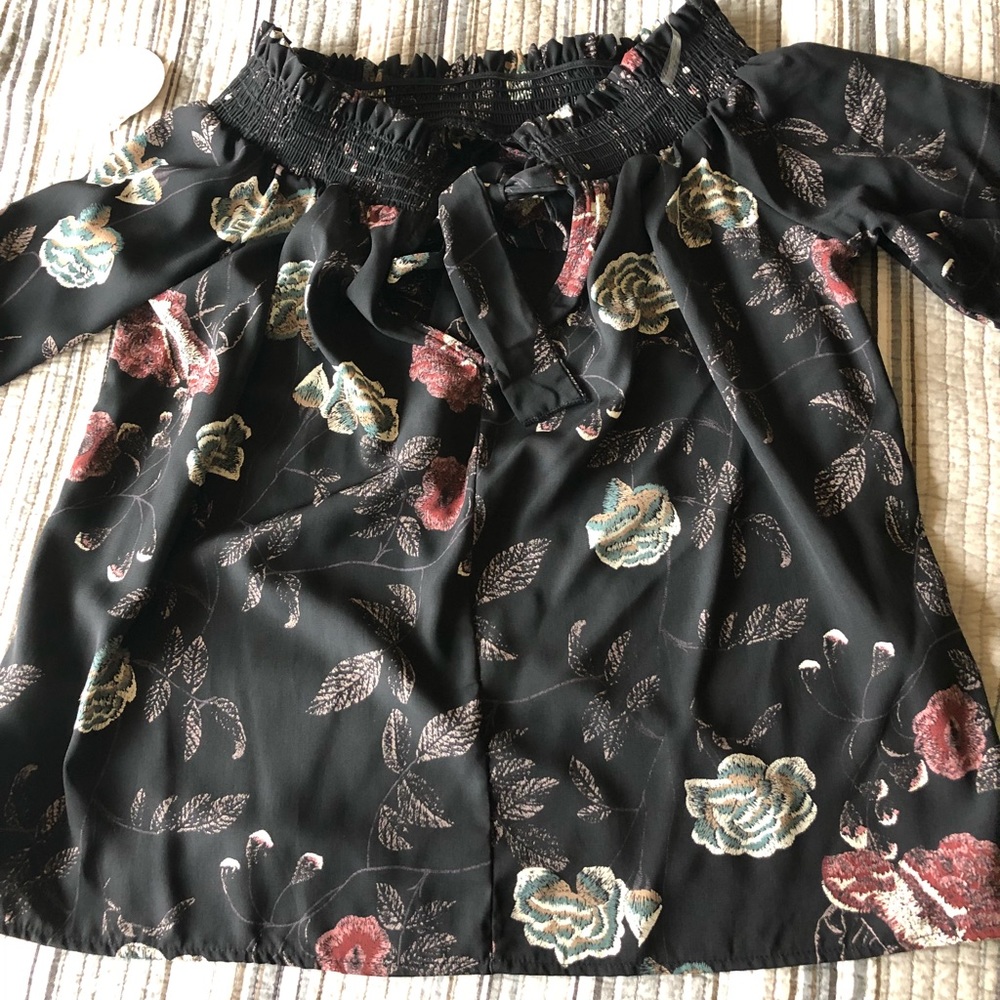 Floral Off the shoulder Top